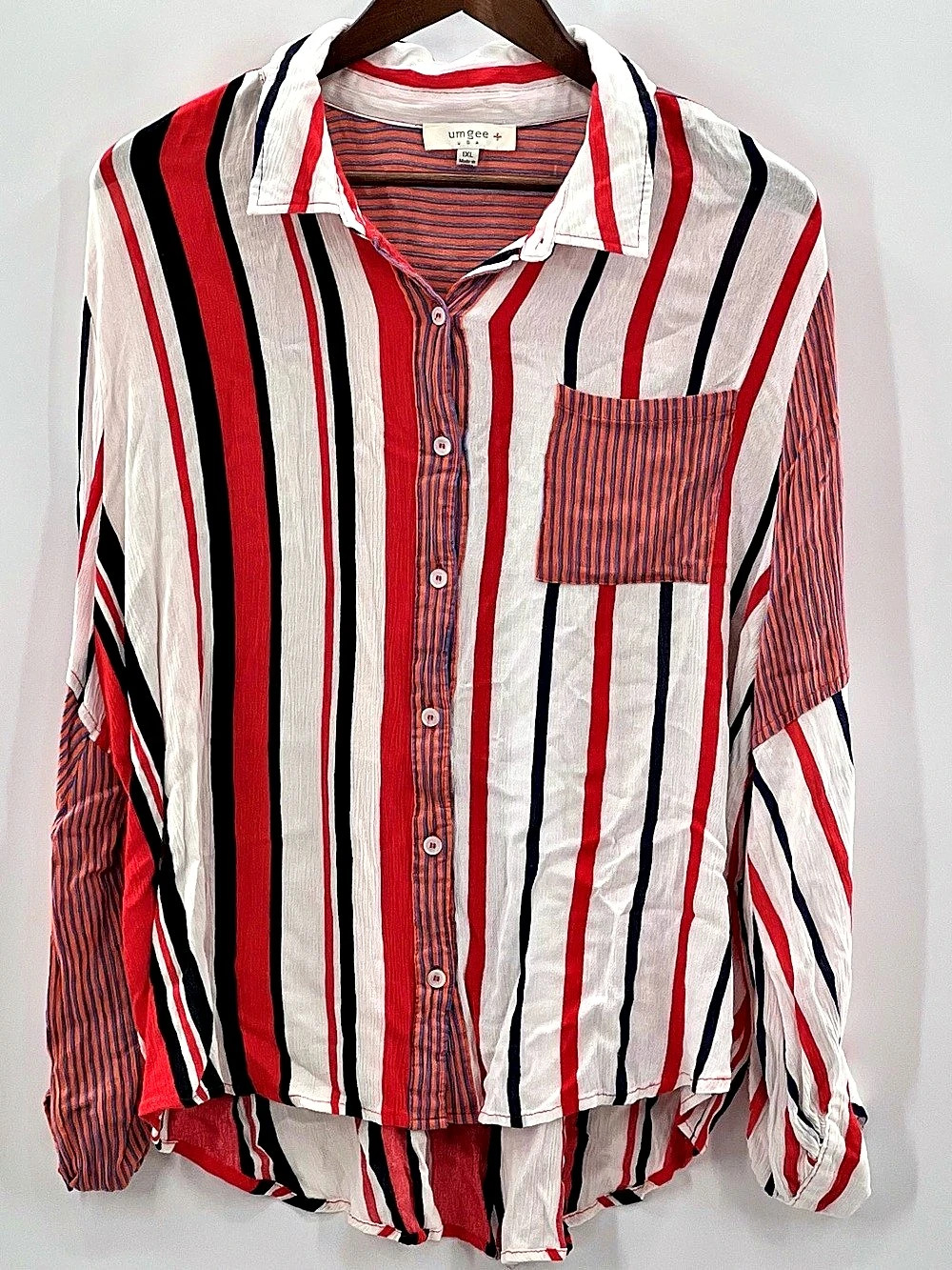 532 Umgee Striped Button Front Top in White & Red 1XL